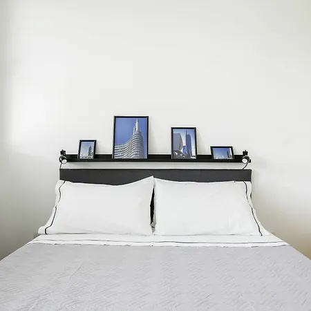 Apartment Rentclass - Fair Area - Piazza De Angeli Milan