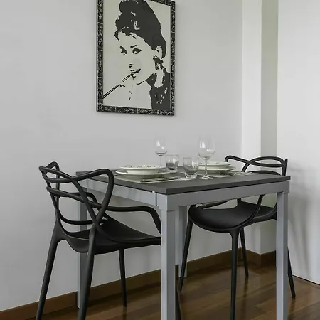 Apartment Rentclass - Fair Area - Piazza De Angeli *