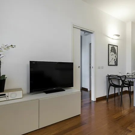 Apartment Rentclass - Fair Area - Piazza De Angeli *