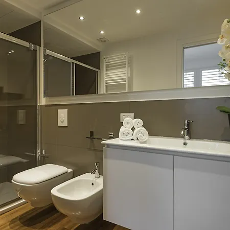 Apartment Rentclass - Fair Area - Piazza De Angeli