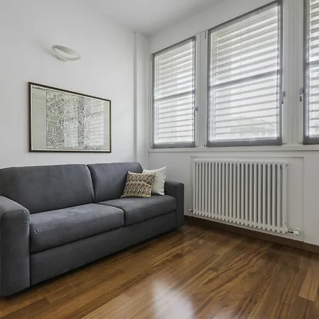 Rentclass - Fair Area - Piazza De Angeli Apartment *